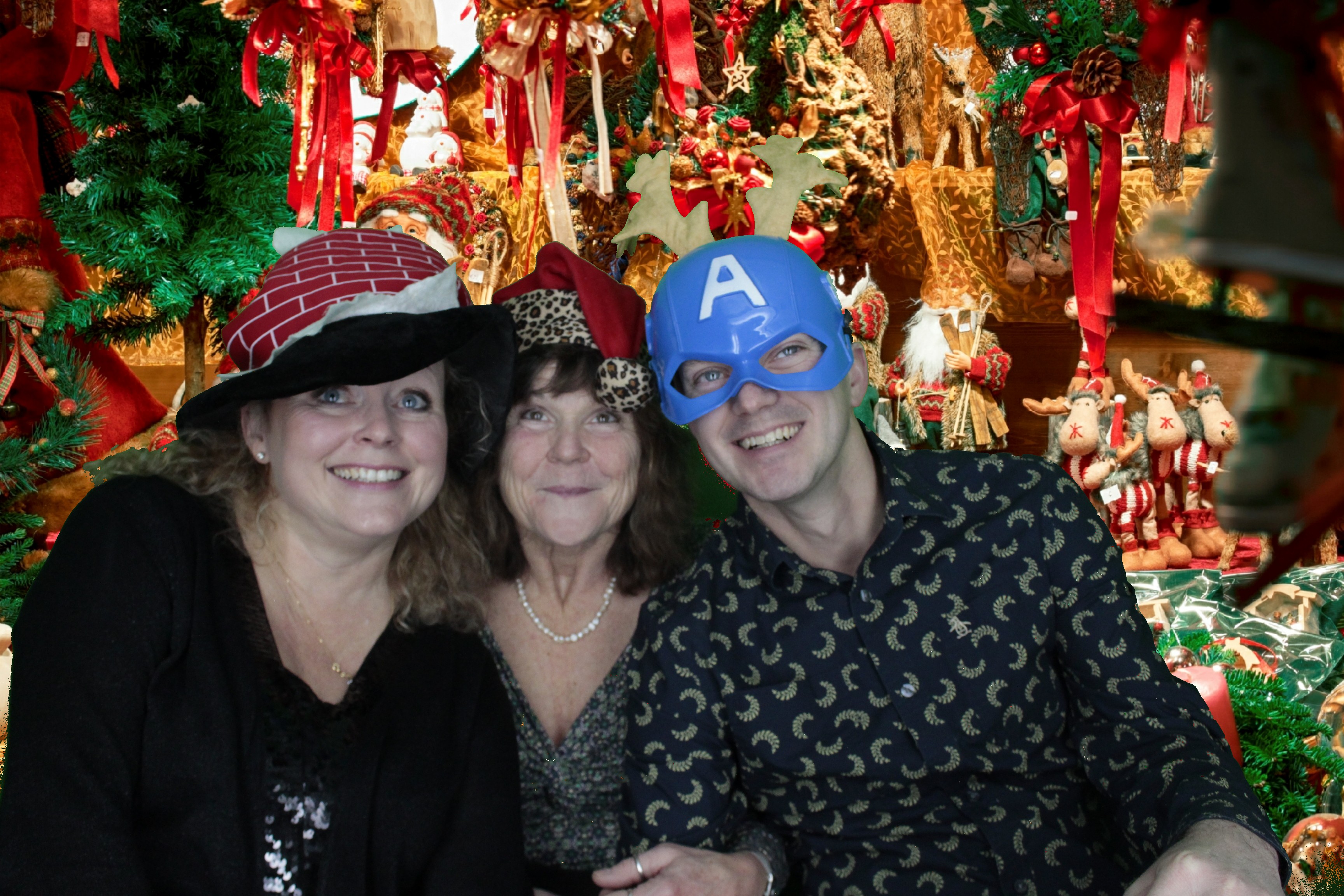 Waitrose Christmas Party | View more photos from the event at gallery.myphotoboothexperience.co.uk/u/MyPhotoBoothExperienceLtd/Waitrose-Christmas-Party